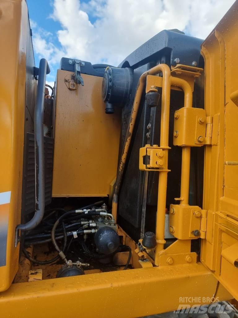 CASE WX 145 Колесни екскаватори