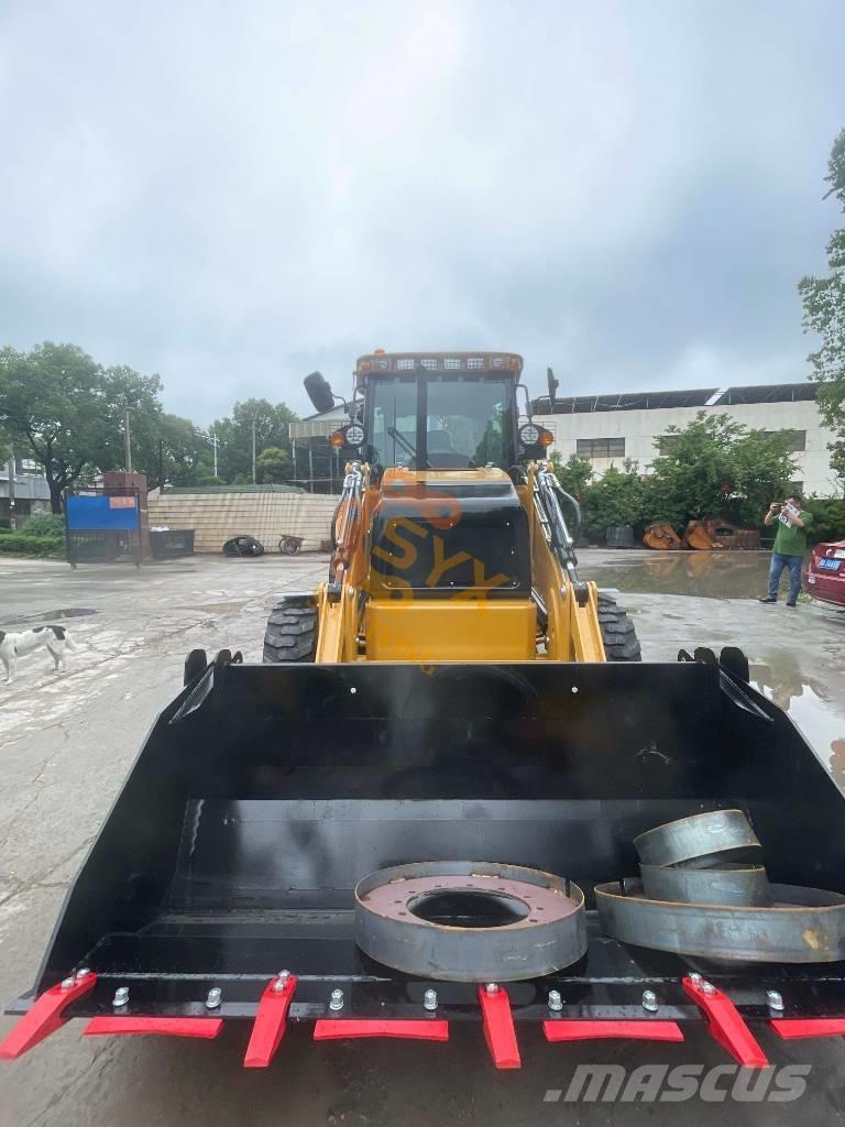 CAT 420 F Товарач със заден ексватор