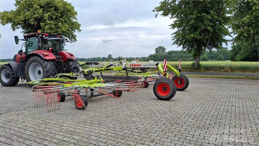 CLAAS Liner 2900 Валове
