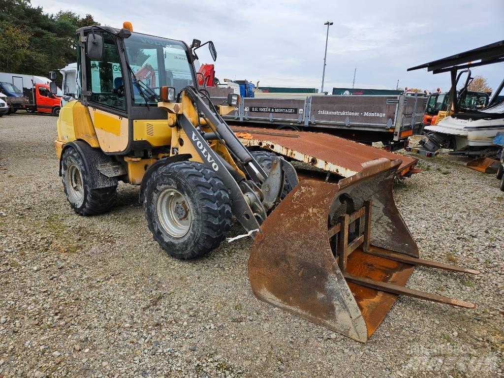 Volvo L 20 B Колесни товарачи