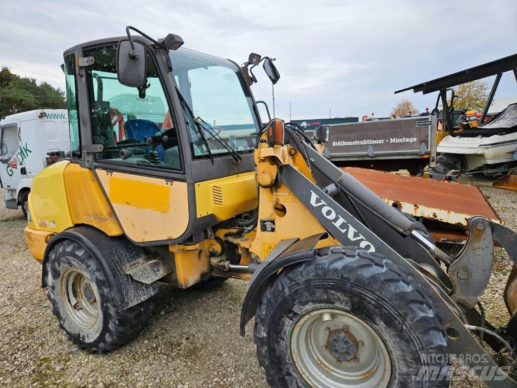 Volvo L 20 B Колесни товарачи