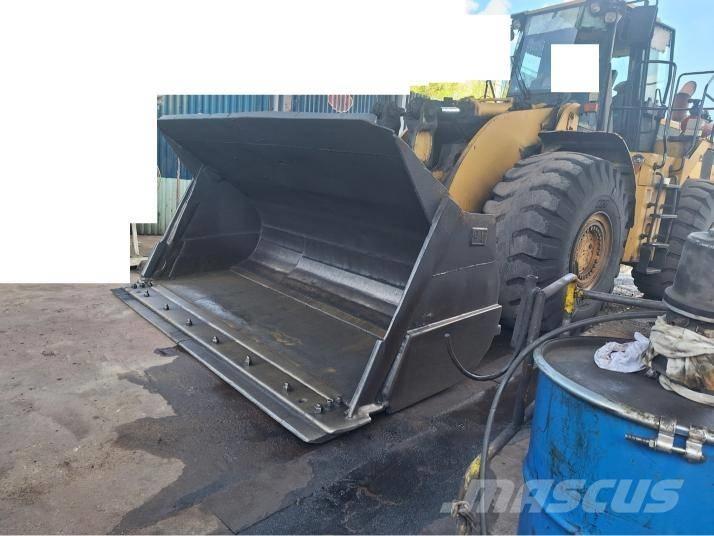 CAT 980 G Колесни товарачи