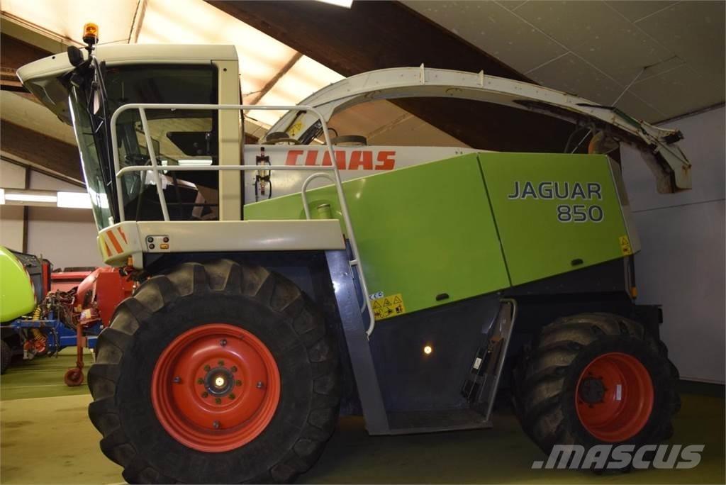 CLAAS Jaguar 850 Самоходни фуражири