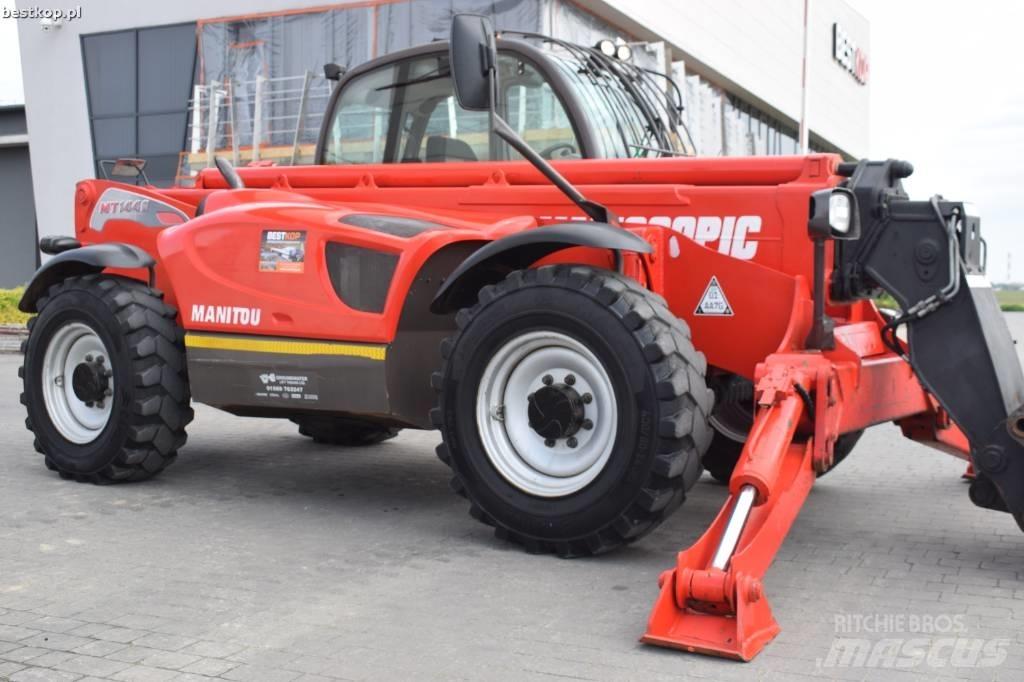 Manitou MT 1440 Телескопични товарачи