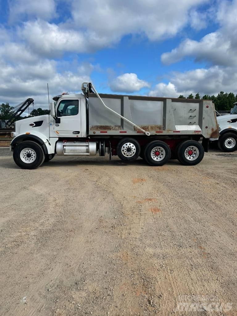 Peterbilt Dump truck Самосвал