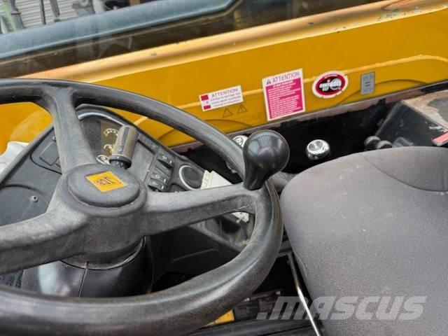 JCB 533-105 Телескопични товарачи