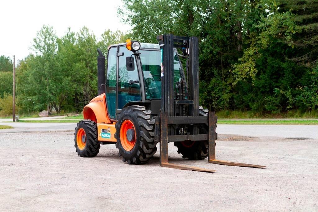 Ausa C 250 H Камиони за херавни местности