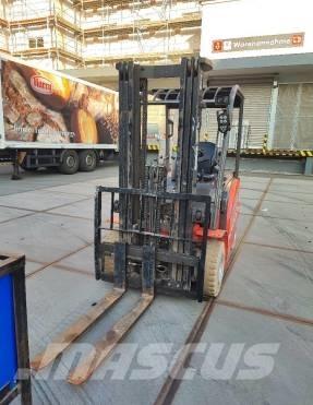 Manitou ME 425 AC Електрически вилични кари-повдигачи