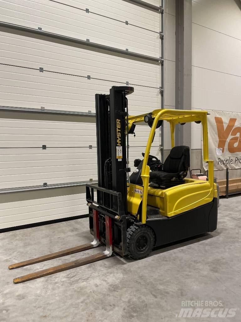Hyster J1,6XNT Електрически вилични кари-повдигачи