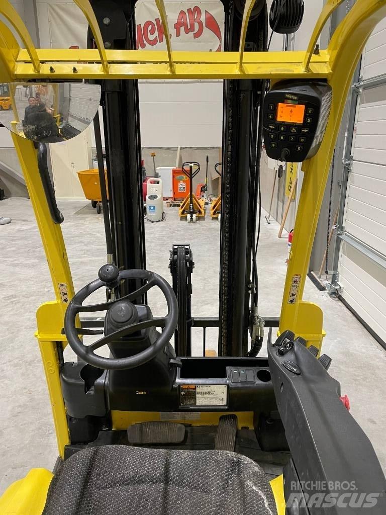 Hyster J1,6XNT Електрически вилични кари-повдигачи
