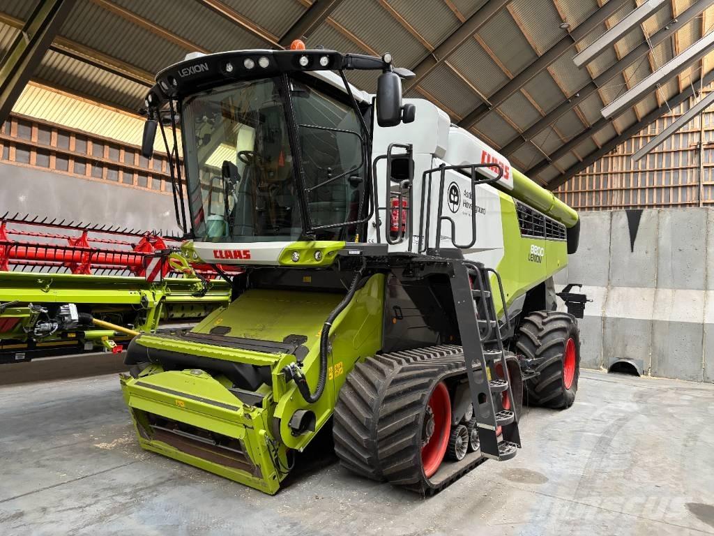 CLAAS LEXION 8800 TT Комбайни