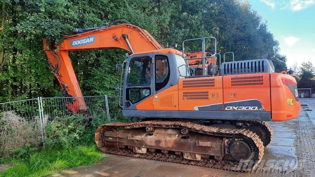 Doosan DX 300 LC-5 Верижен екскаватор
