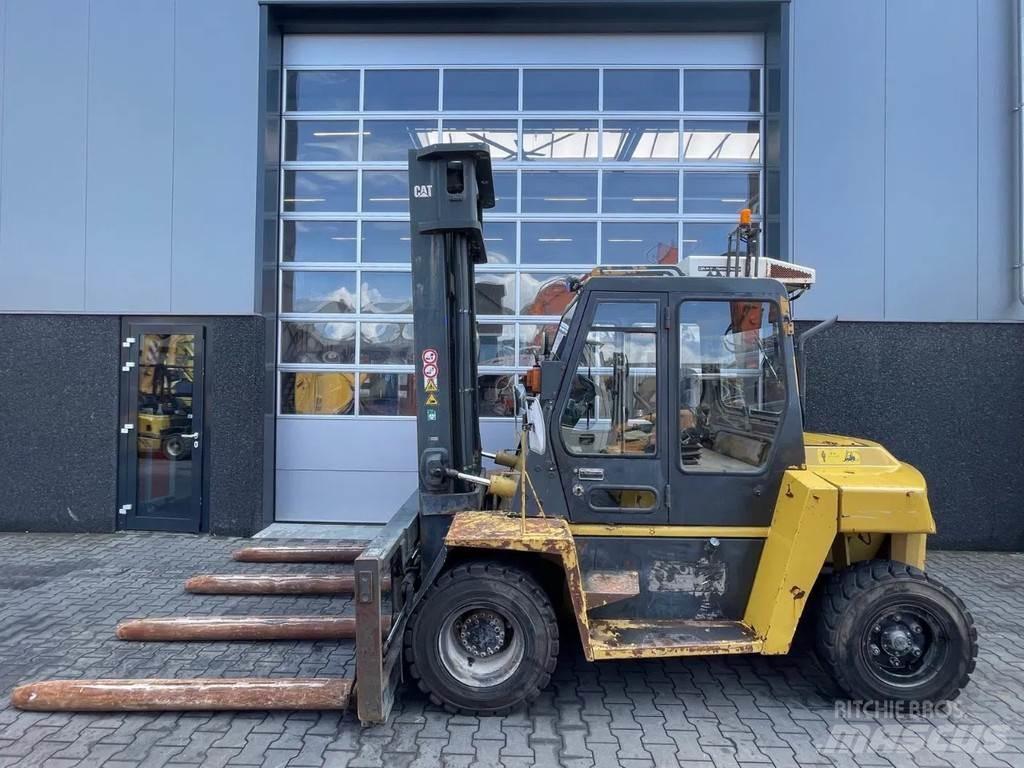CAT DP60 A/C Вилични кари-повдигачи - други