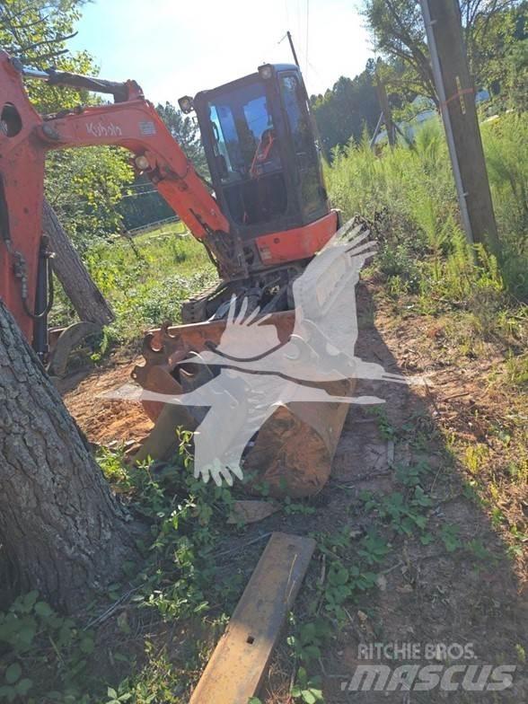 Kubota KX033-4 Мини екскаватори < 7 т