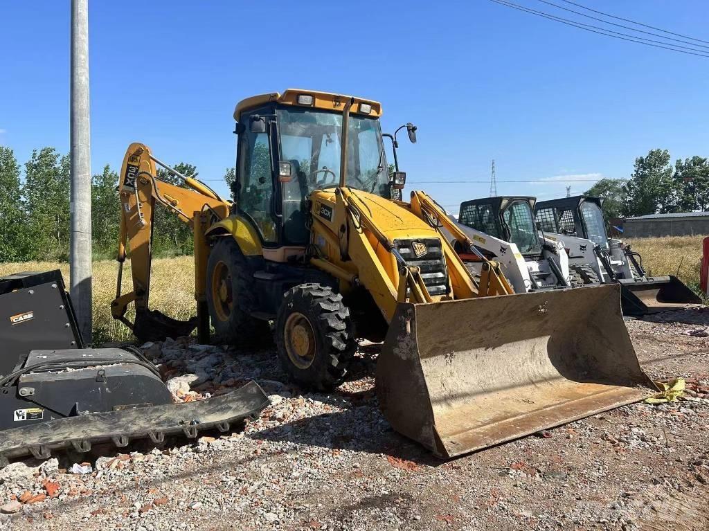 JCB 3 CX Товарач със заден ексватор