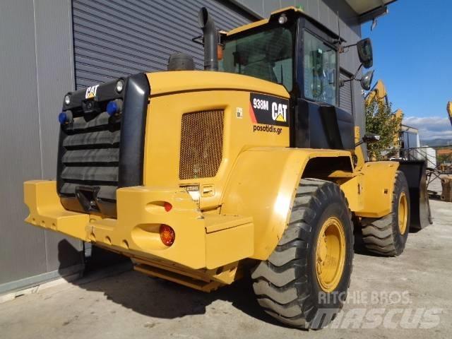 CAT 938M Колесни товарачи