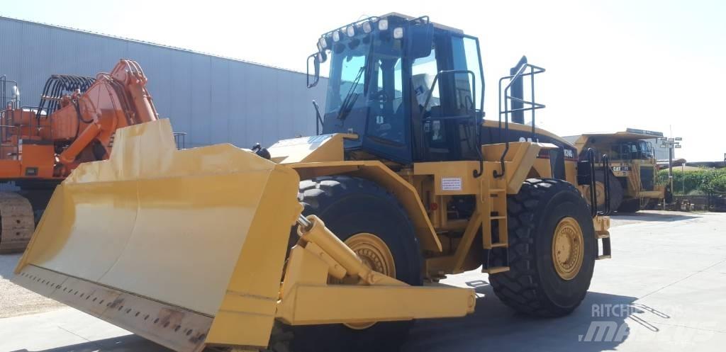 CAT 824 G series II Колесни булдозери
