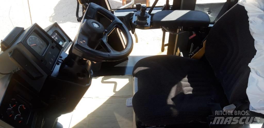 CAT 824 G series II Колесни булдозери
