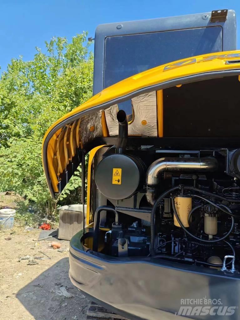XCMG XE 60 DA Верижен екскаватор