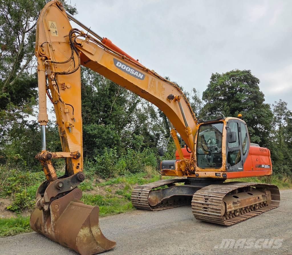 Doosan DX 225 LC Верижен екскаватор