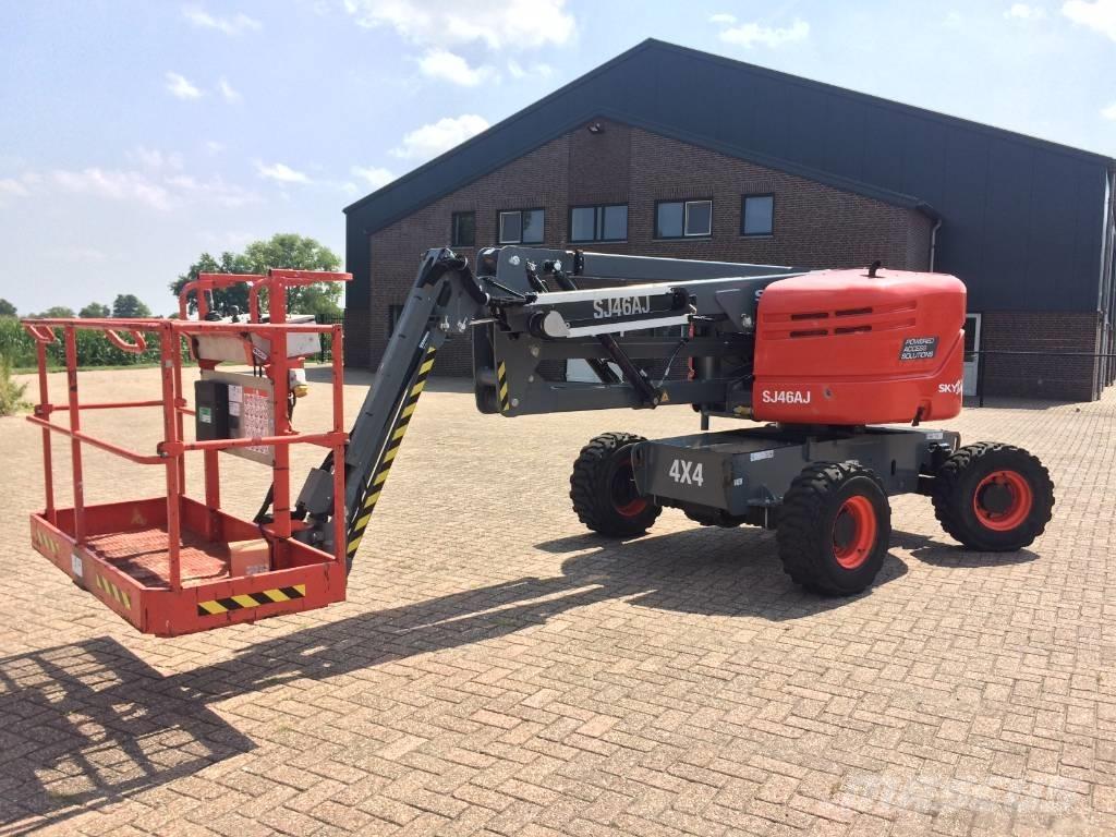 Genie Z 45/25 J Съчленени стрелови подемници