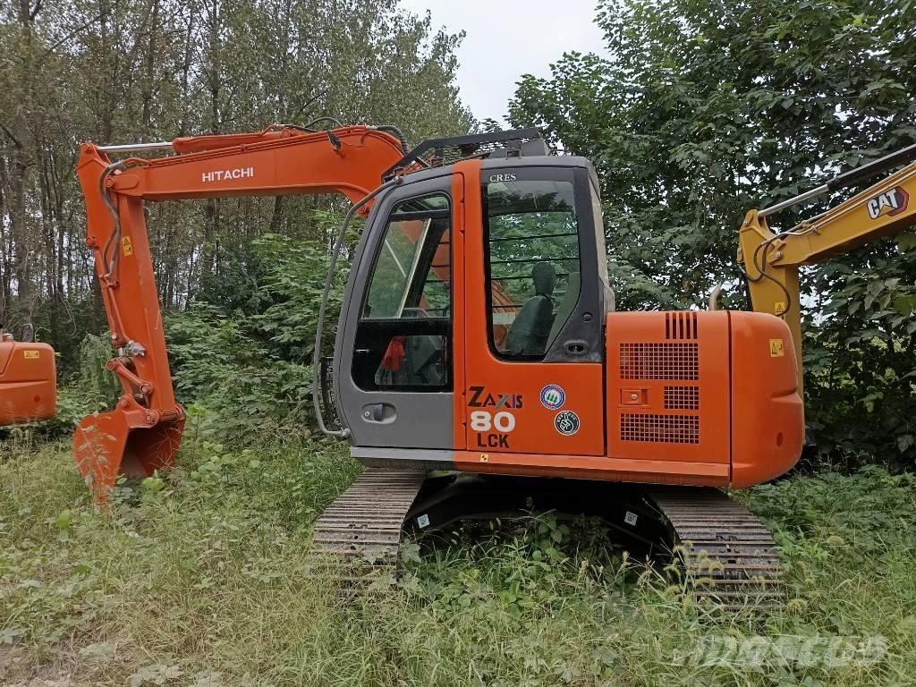 Hitachi ZX 80 Средни екскаватори 7т - 12т