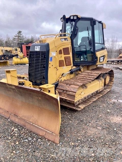 CAT D 3 K 2 LGP Верижни булдозери

