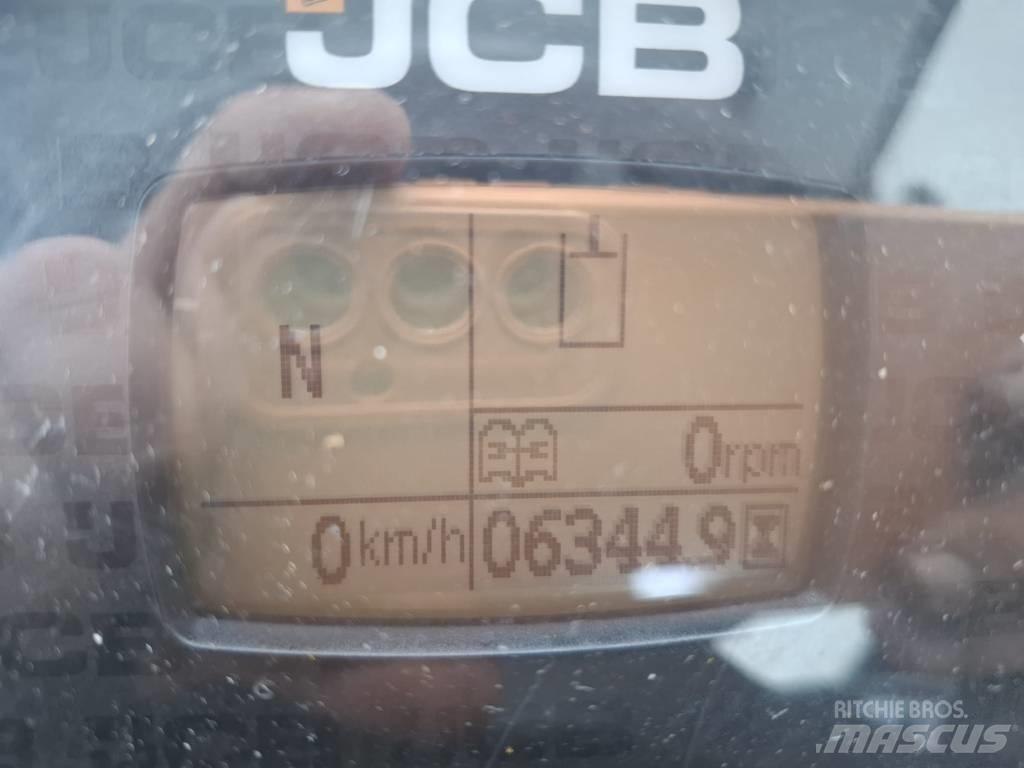 JCB 409 Колесни товарачи