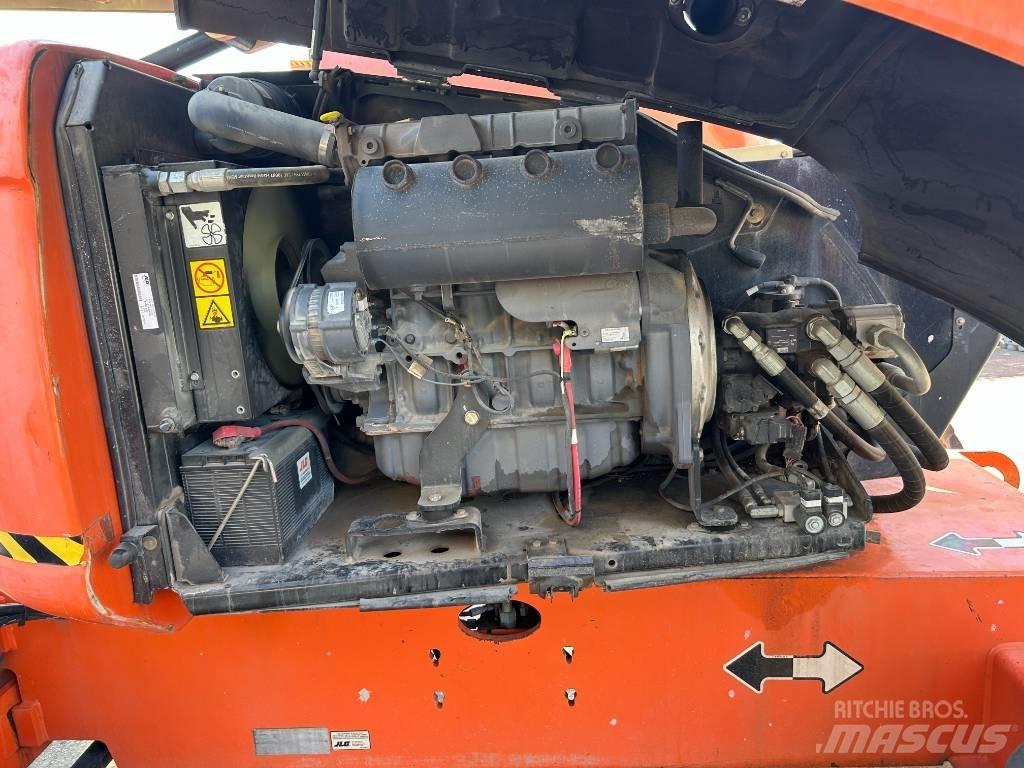 JLG 600 AJ Съчленени стрелови подемници