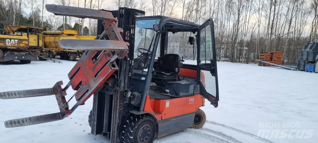 Toyota 7 FBMF 30 Електрически вилични кари-повдигачи