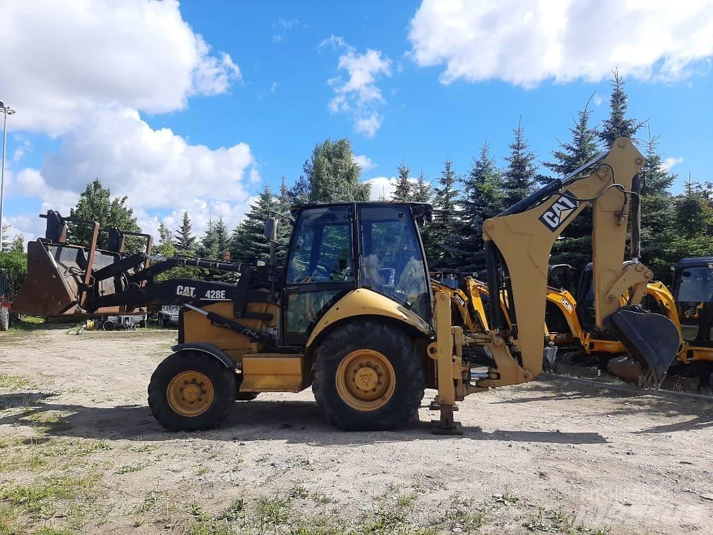 CAT 428 E Товарач със заден ексватор