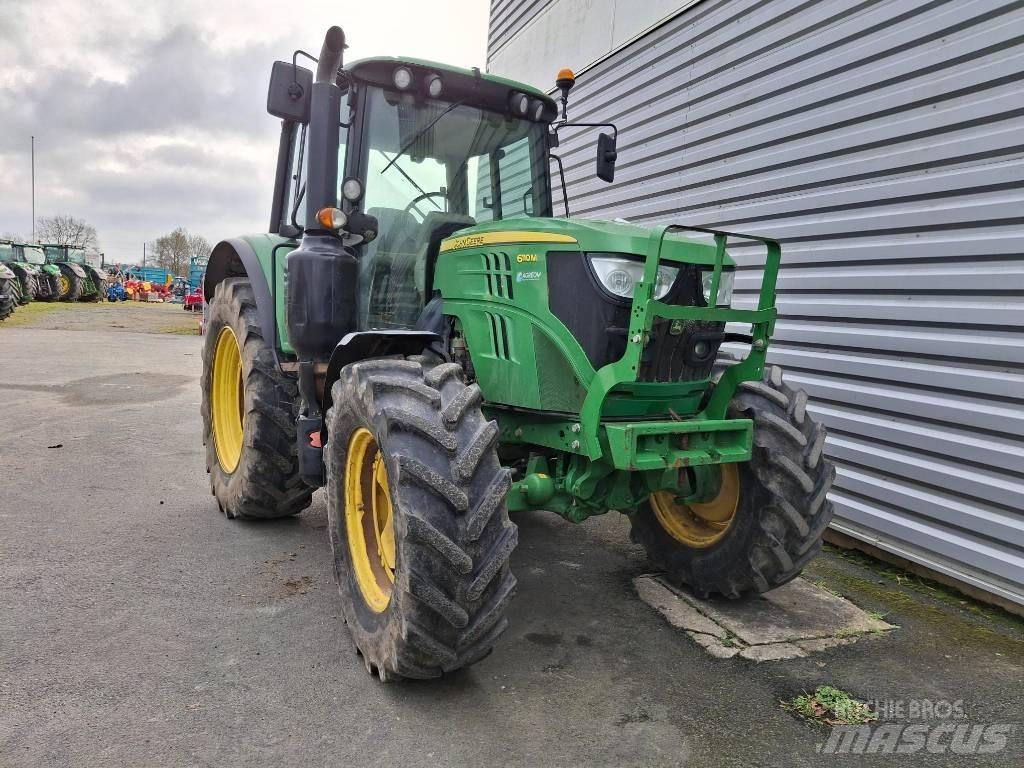 John Deere 6110M Трактори