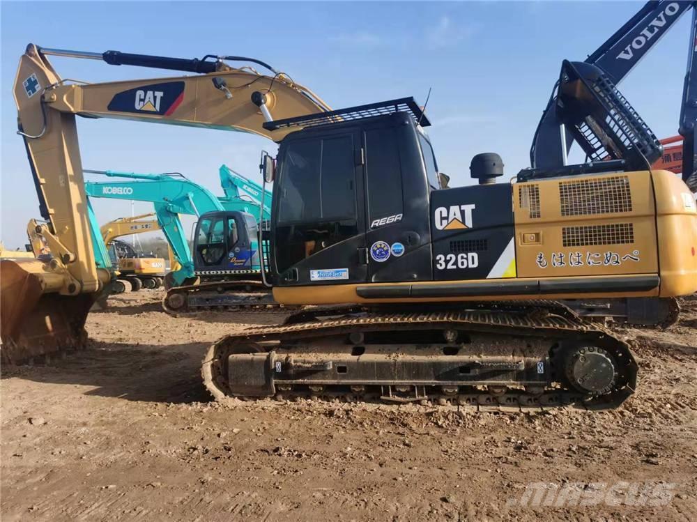 CAT 326D2 Верижен екскаватор