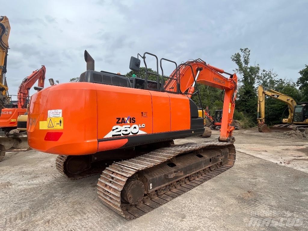 Hitachi ZX 250 LC-6 Верижен екскаватор