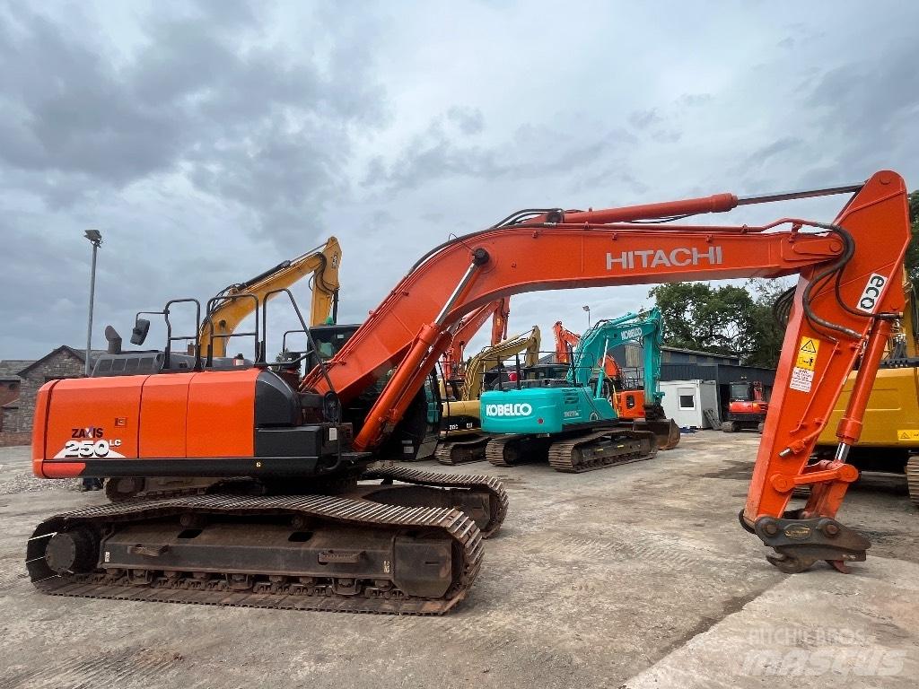 Hitachi ZX 250 LC-6 Верижен екскаватор