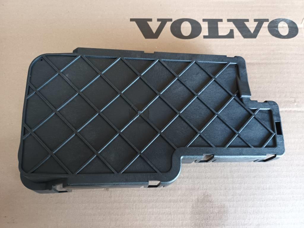 Volvo COVER 8171381 Шаси