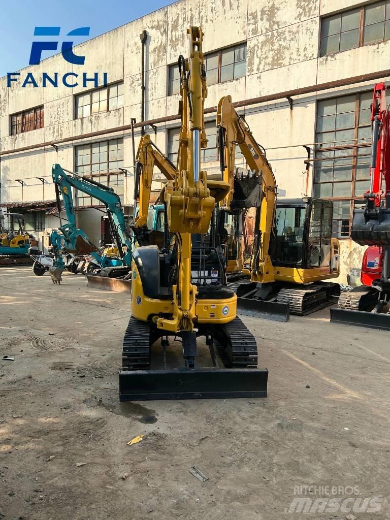 Komatsu PC30mr Мини екскаватори < 7 т