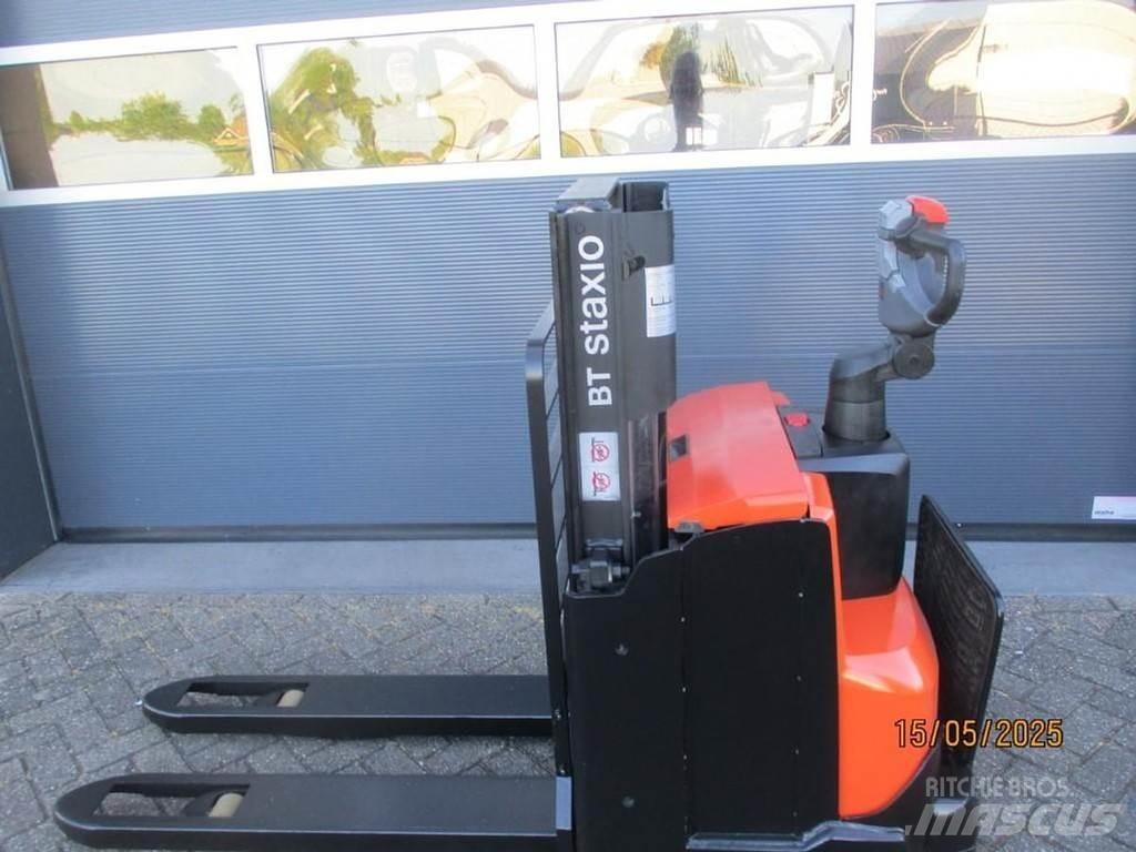 BT SWE 200D Колички високоповдигачи с теглич