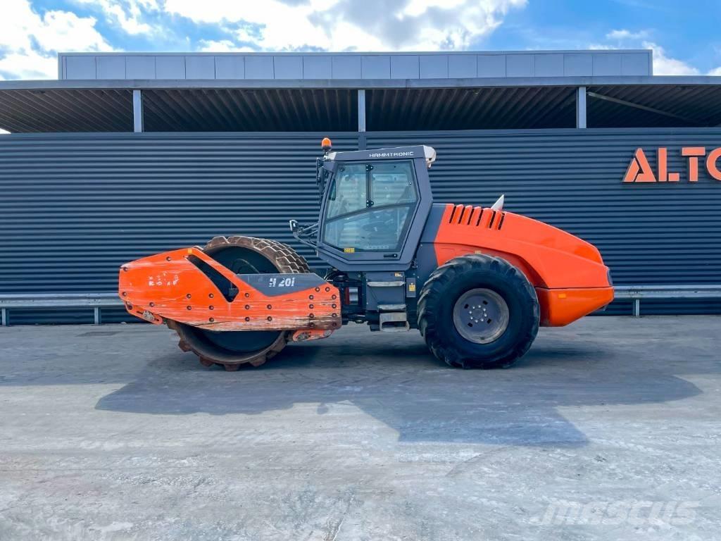 Hamm H20 i P Еднобарабанни ролки
