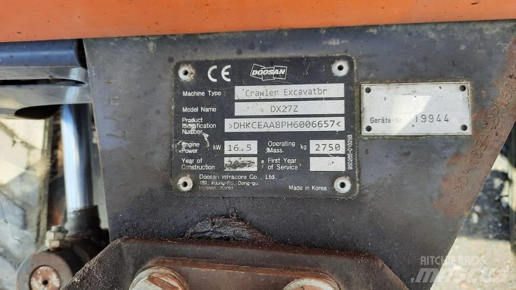 Doosan DX 27 Z Мини екскаватори < 7 т