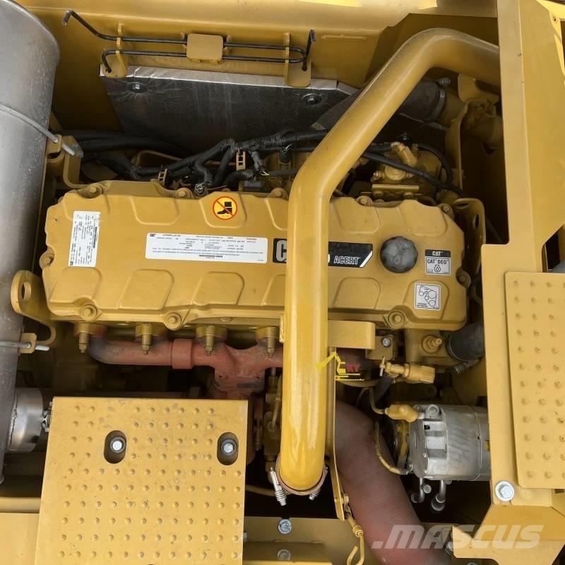 CAT 330D2L Верижен екскаватор