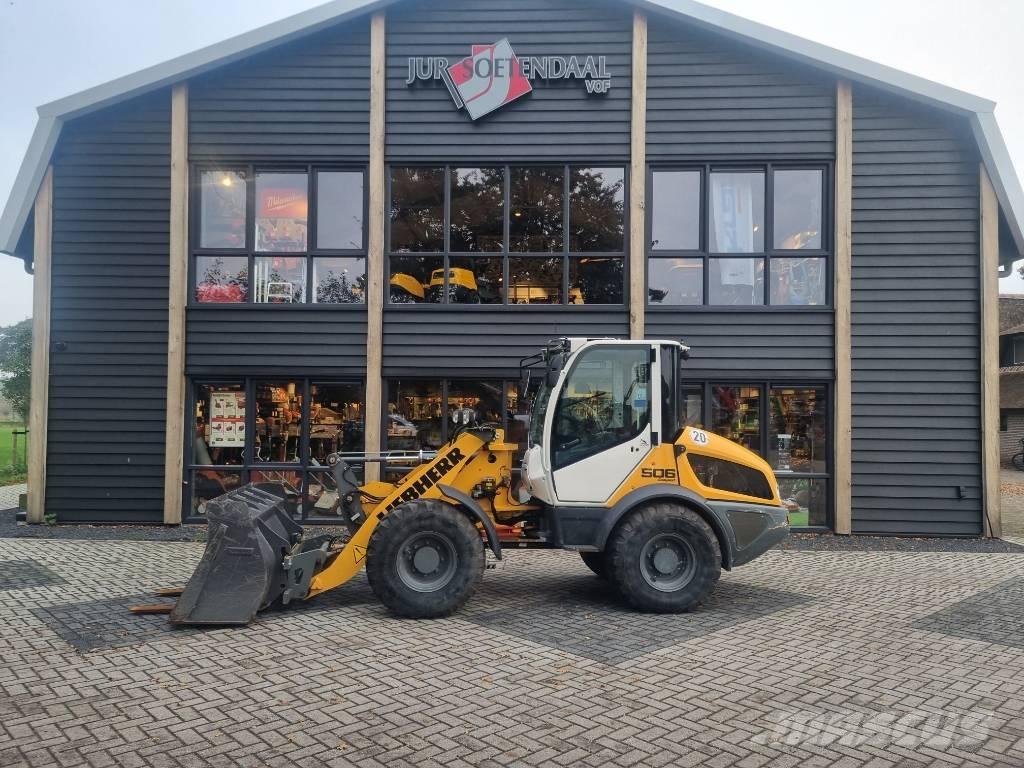 Liebherr l506c Колесни товарачи