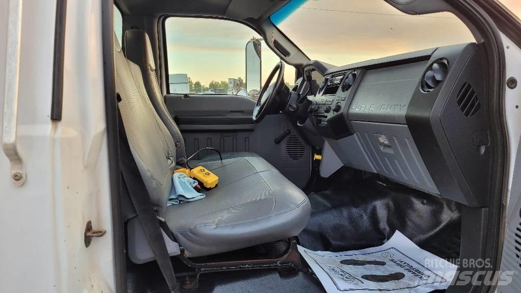 Ford F 650 SD Камиони за дървени стърготини
