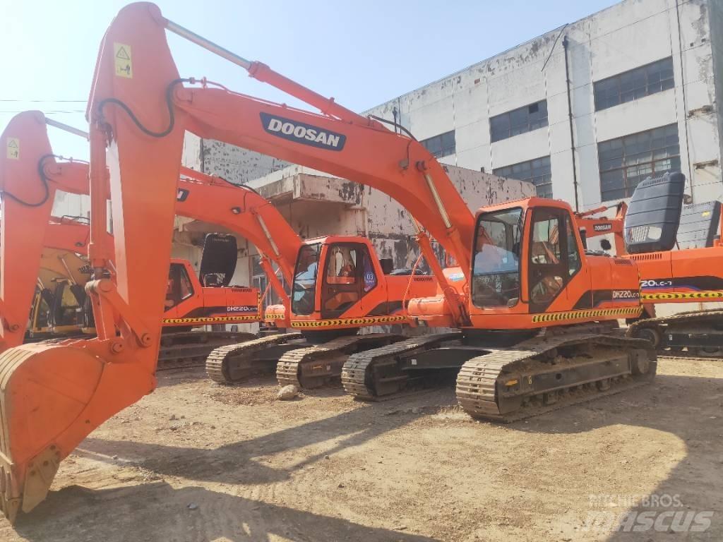 Doosan DH220LC-7 Верижен екскаватор