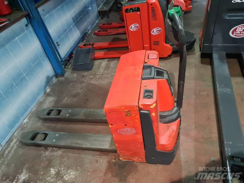 Jungheinrich EJE120 Нископовдигач