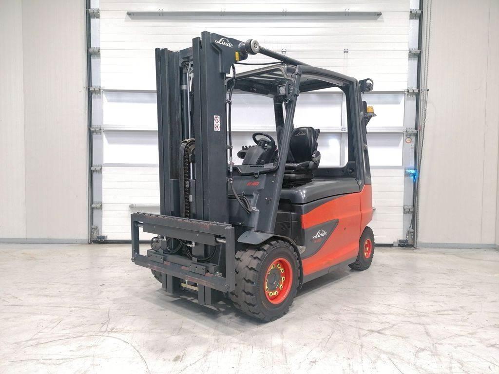 Linde E40HL-01/600 Електрически вилични кари-повдигачи