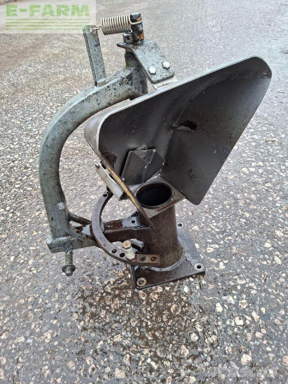 John Deere 6090m Трактори