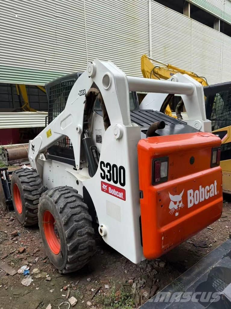 Bobcat S300 Мини товарачи
