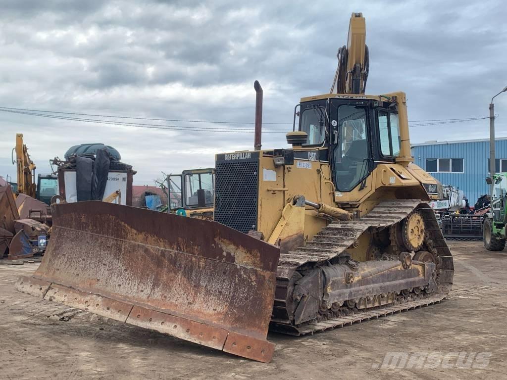 CAT D 6 M XL Верижни булдозери

