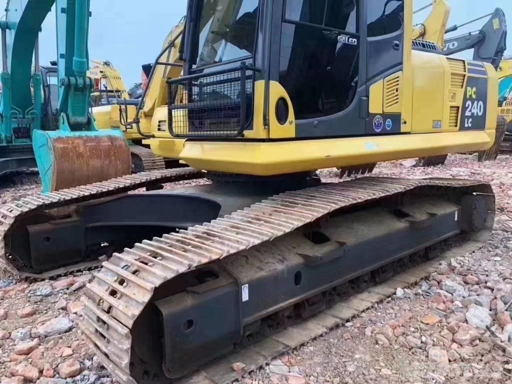 Komatsu PC 240 Верижен екскаватор